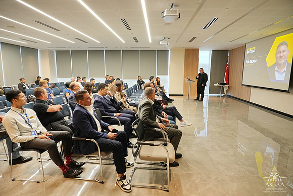 250929APWRK-AsBAA-Safety Day forum & lunch-R1_04683