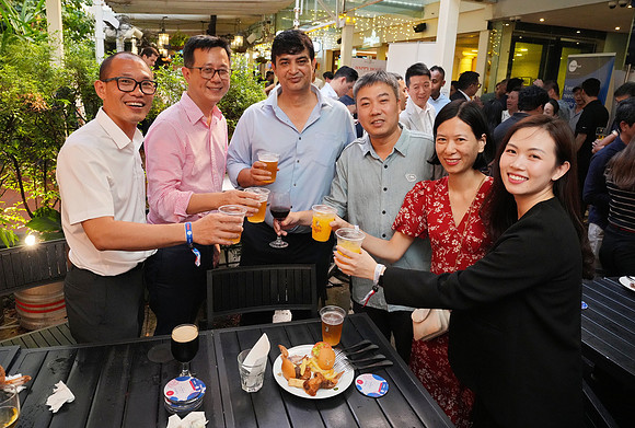 260205APWRK-AsBAA-Networking at Harrys CHIJMES-R1_08780