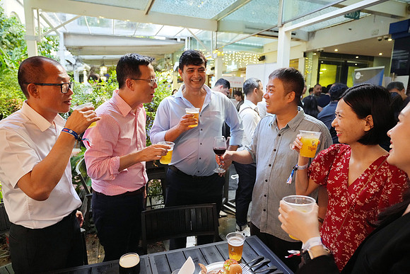 260205APWRK-AsBAA-Networking at Harrys CHIJMES-R1_08785