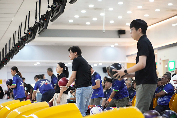 260516APWRK-AAIS-bowling tournament 2026-0742-R1_09717