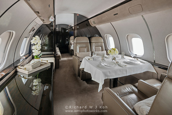 Bombardier Global 5000 Business Jet Interior