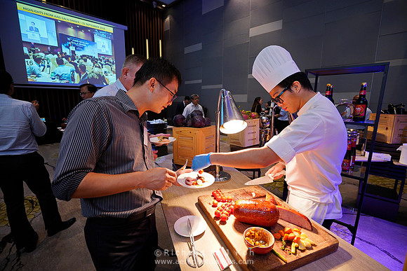 181121APWRK-AAIS-HOST-Parkroyal on Beach Rd-272_RS33894