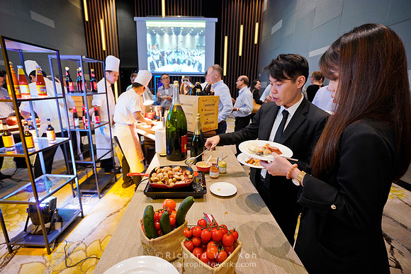 181121APWRK-AAIS-HOST-Parkroyal on Beach Rd-283_RS33905