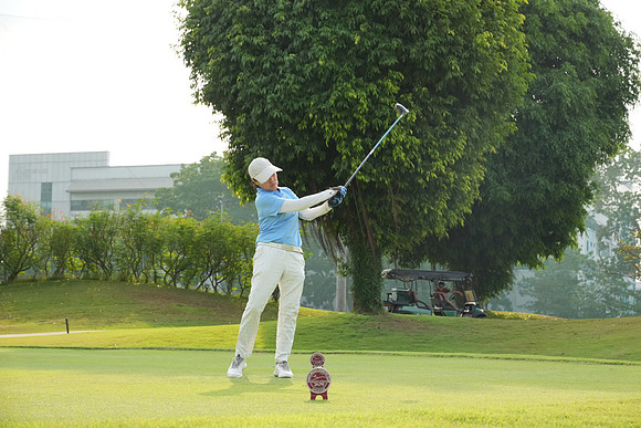 260828APWRK-AAIS-APGT 2026-1-golfing-2751-R1_00376