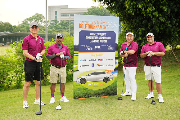 260828APWRK-AAIS-APGT 2026-1-golfing-2805-R1_00430