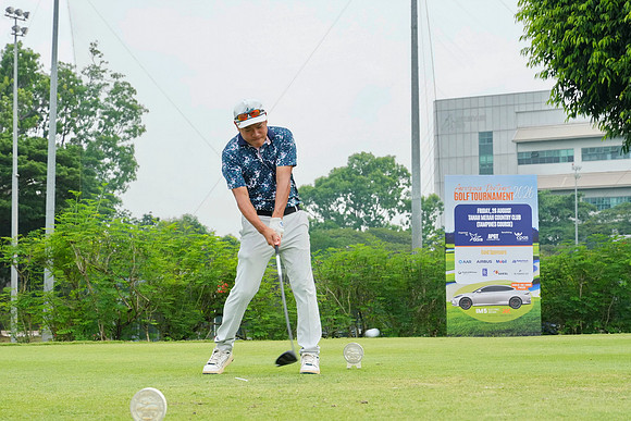 260828APWRK-AAIS-APGT 2026-1-golfing-0759-R1_08383