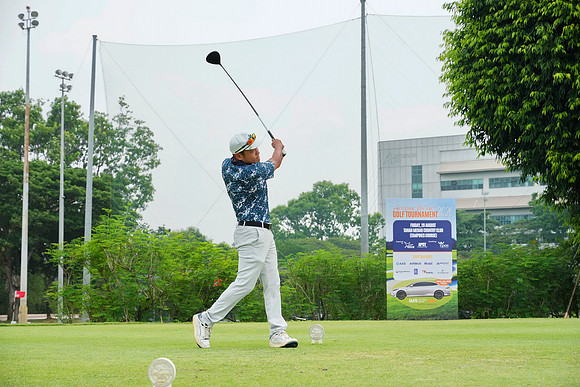 260828APWRK-AAIS-APGT 2026-1-golfing-0767-R1_08391