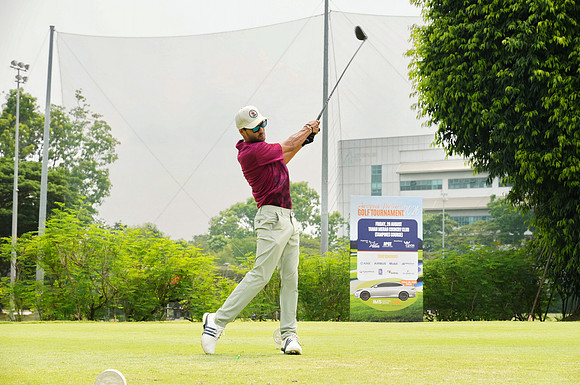 260828APWRK-AAIS-APGT 2026-1-golfing-0979-R1_08603