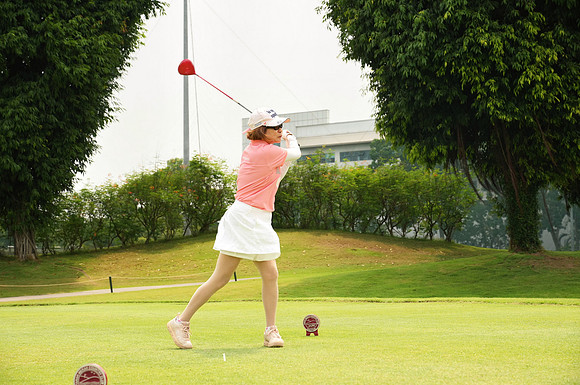 260828APWRK-AAIS-APGT 2026-1-golfing-1215-R1_08839
