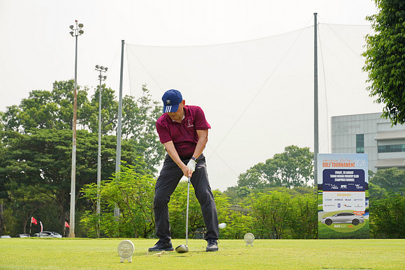 260828APWRK-AAIS-APGT 2026-1-golfing-1426-R1_09050