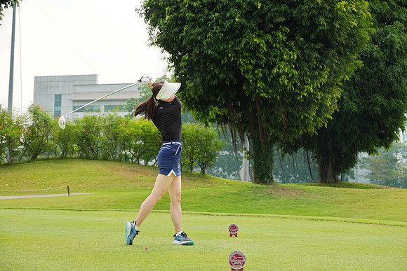 260828APWRK-AAIS-APGT 2026-1-golfing-1879-R1_09503
