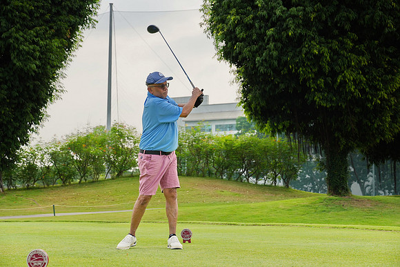260828APWRK-AAIS-APGT 2026-1-golfing-1928-R1_09552
