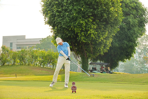 260828APWRK-AAIS-APGT 2026-1-golfing-2748-R1_00373