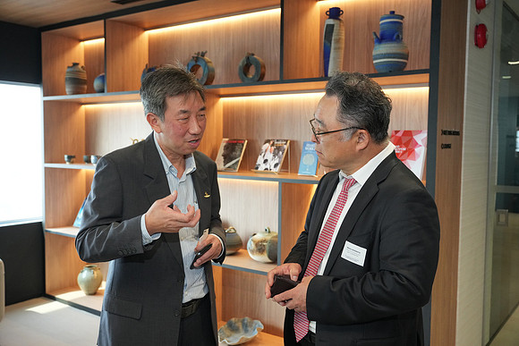 260903APWRK-AAIS-Japan Sg networking at EDB-R1_02961