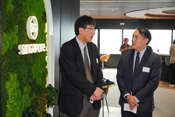 260903APWRK-AAIS-Japan Sg networking at EDB-R1_02975