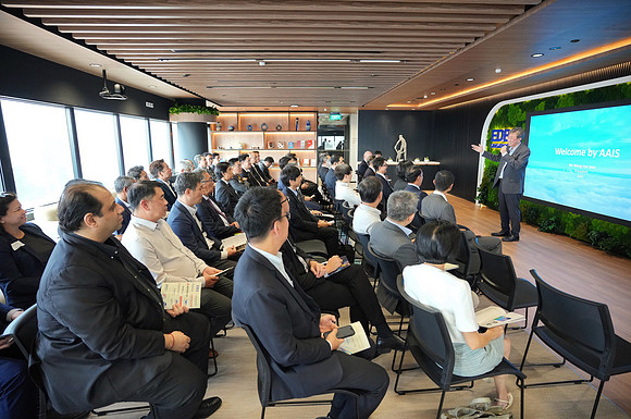 260903APWRK-AAIS-Japan Sg networking at EDB-R1_03100