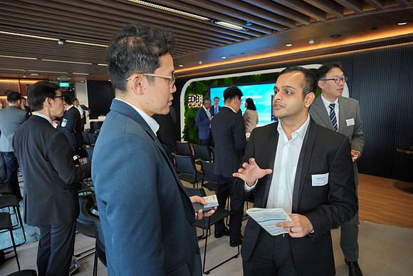 260903APWRK-AAIS-Japan Sg networking at EDB-R1_03523