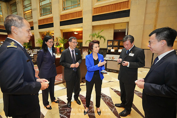 230721APWRK-AAIS-Aero Leadership Dialogue-0081-A1R01803