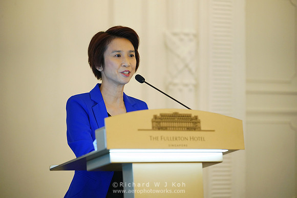 230721APWRK-AAIS-Aero Leadership Dialogue-0477-7R304699