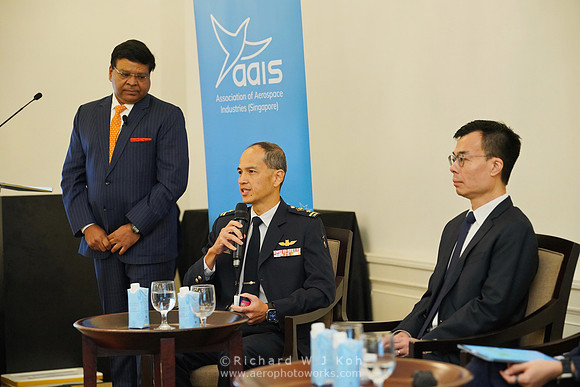 230721APWRK-AAIS-Aero Leadership Dialogue-0854-7R304836