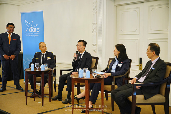 230721APWRK-AAIS-Aero Leadership Dialogue-0884-7R304866