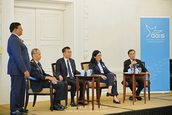 230721APWRK-AAIS-Aero Leadership Dialogue-0964-7R304939