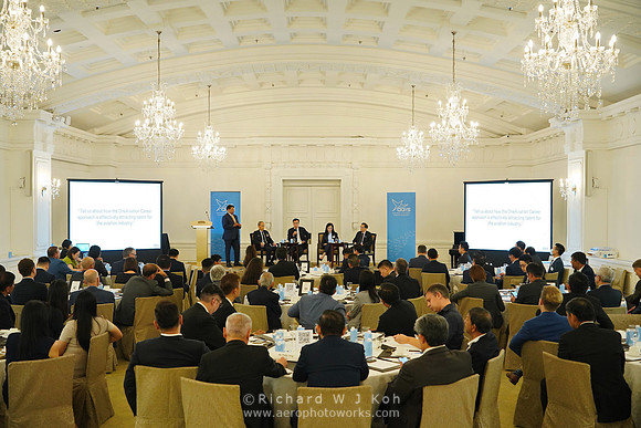 230721APWRK-AAIS-Aero Leadership Dialogue-0987-7R304962