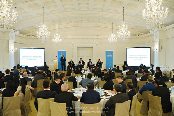 230721APWRK-AAIS-Aero Leadership Dialogue-0988-7R304963