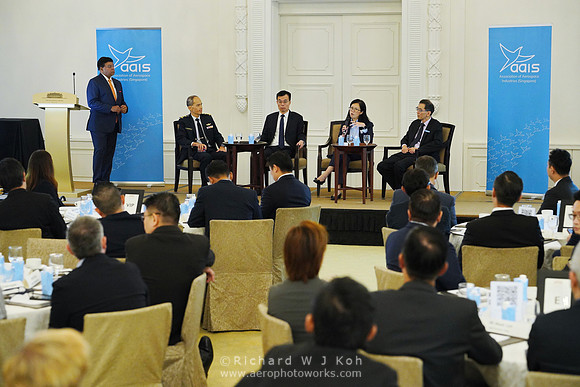 230721APWRK-AAIS-Aero Leadership Dialogue-1008-7R304983