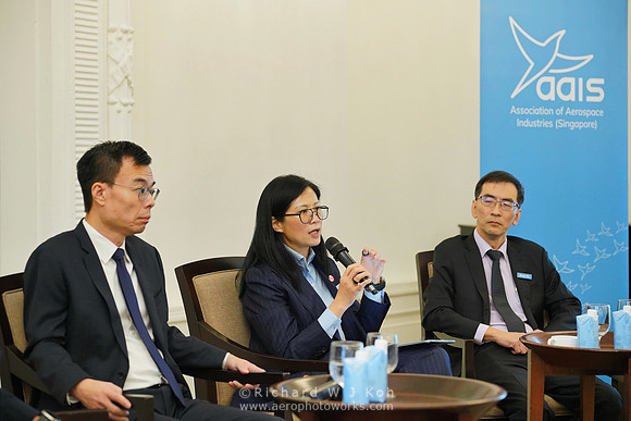 230721APWRK-AAIS-Aero Leadership Dialogue-1014-7R304989