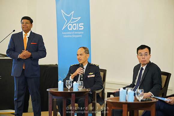 230721APWRK-AAIS-Aero Leadership Dialogue-1031-7R305006