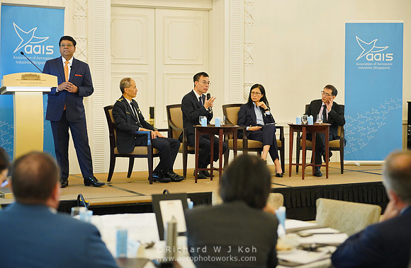 230721APWRK-AAIS-Aero Leadership Dialogue-1226-7R305148