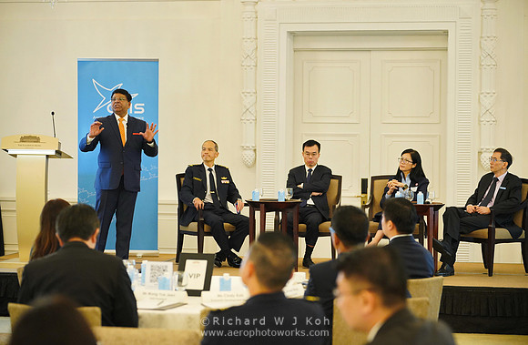 230721APWRK-AAIS-Aero Leadership Dialogue-1234-7R305156