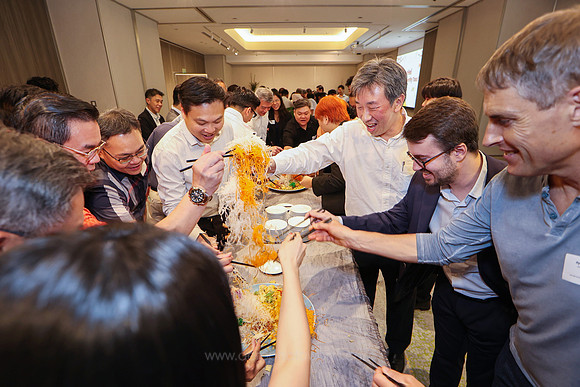 250213APWZX-AAIS-CNY HOST, Mercure-88