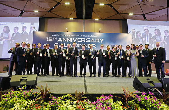 180921APWRK-AAIS 15th Anniv Gala-0941_R5D8521