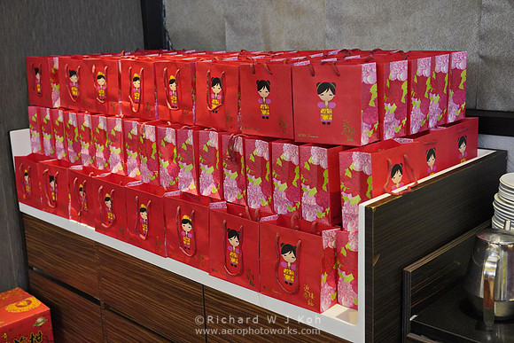 190130APWRK-AAIS-Aero Community Day, CNY lunch w elderly_RS31417