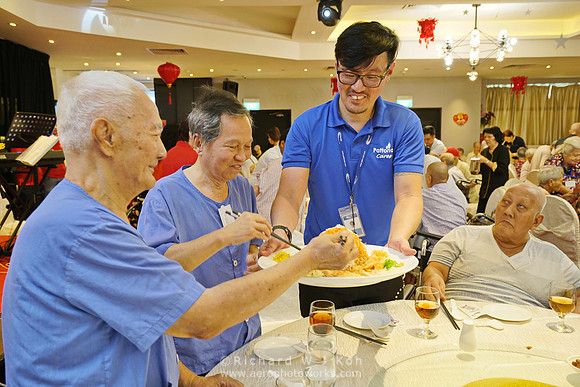 190130APWRK-AAIS-Aero Community Day, CNY lunch w elderly_RS31480