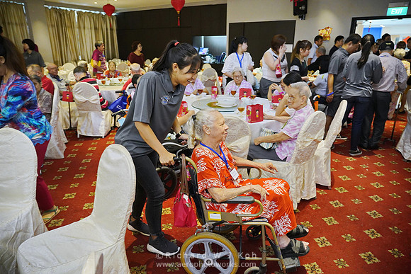 190130APWRK-AAIS-Aero Community Day, CNY lunch w elderly_RS31778