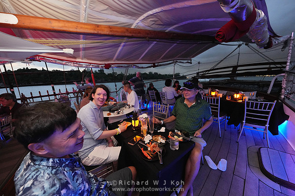 231129APWRK-Fokker-year end party, Royal Albatross-314-A1R05105
