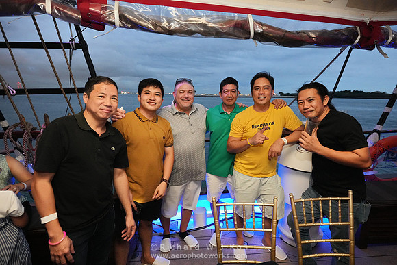 231129APWRK-Fokker-year end party, Royal Albatross-332-A1R05123