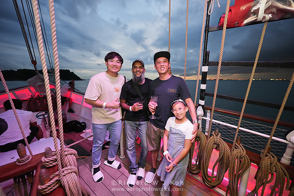 231129APWRK-Fokker-year end party, Royal Albatross-344-A1R05135