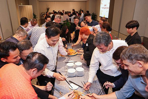 250213APWZX-AAIS-CNY HOST, Mercure-91