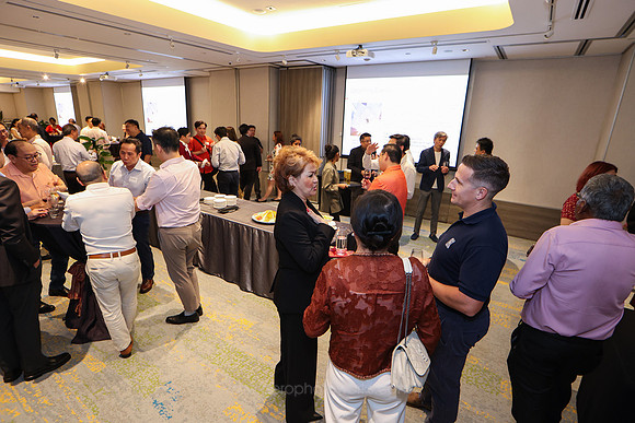 250213APWZX-AAIS-CNY HOST, Mercure-45