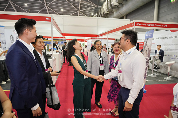 240925APWRK-AAIS-MRO APAC 2024-Sg Pavilion-A1R00725 (PEP-Thai coy networking)