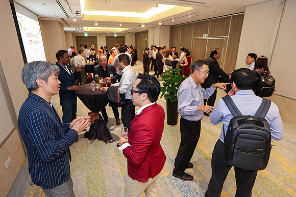 250213APWZX-AAIS-CNY HOST, Mercure-118