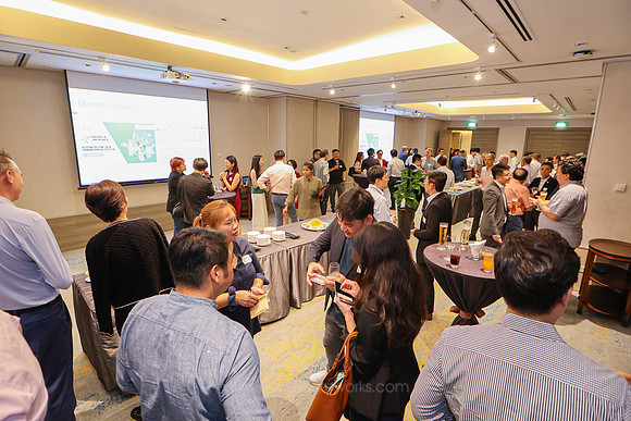 250213APWZX-AAIS-CNY HOST, Mercure-51