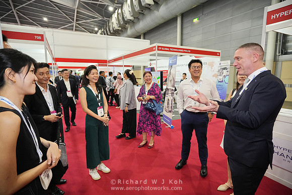 240925APWRK-AAIS-MRO APAC 2024-Sg Pavilion-A1R00728 (PEP-Thai coy networking)