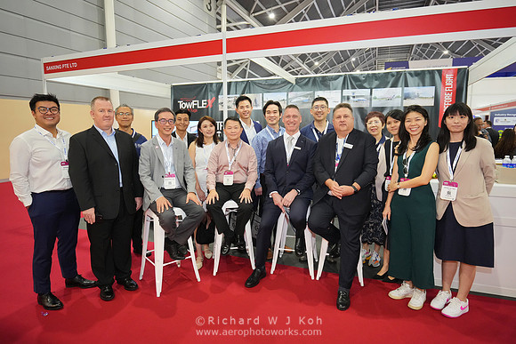 240925APWRK-AAIS-MRO APAC 2024-Sg Pavilion-A1R00783 (PEP-Thai coy networking)